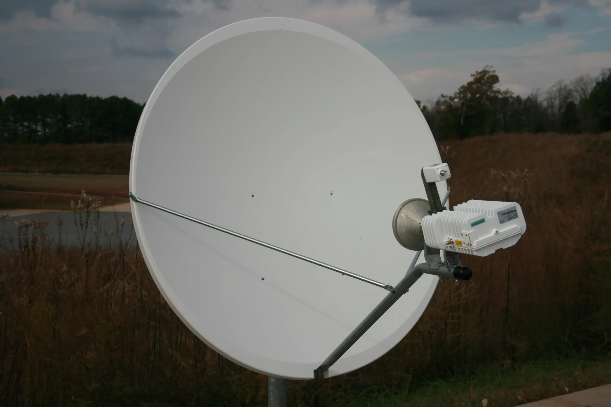 Global Invacom SMC Antenna