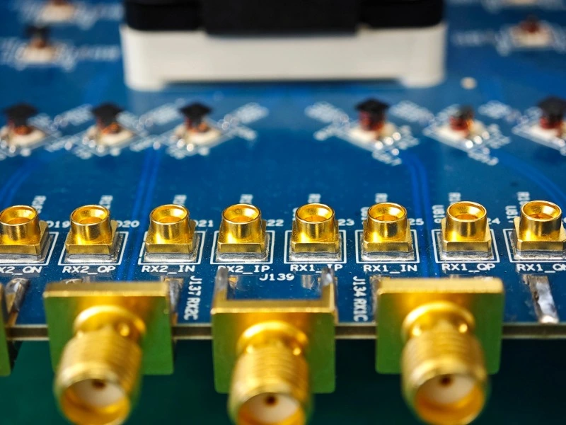 RF measurement and analysis: spectrum analysers, power meters and phase noise analysers